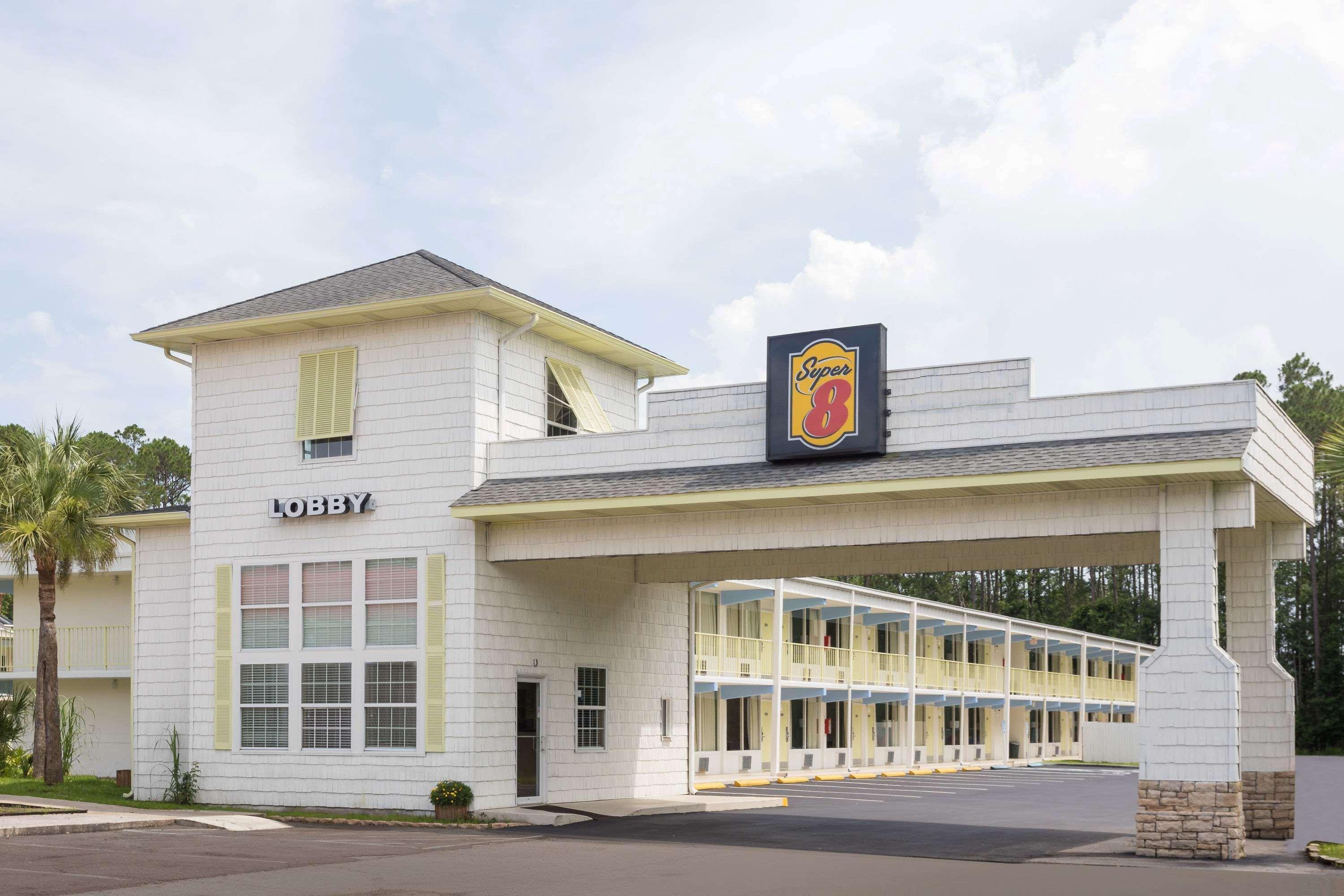 Super 8 by Wyndham Kingsland Hotell Eksteriør bilde